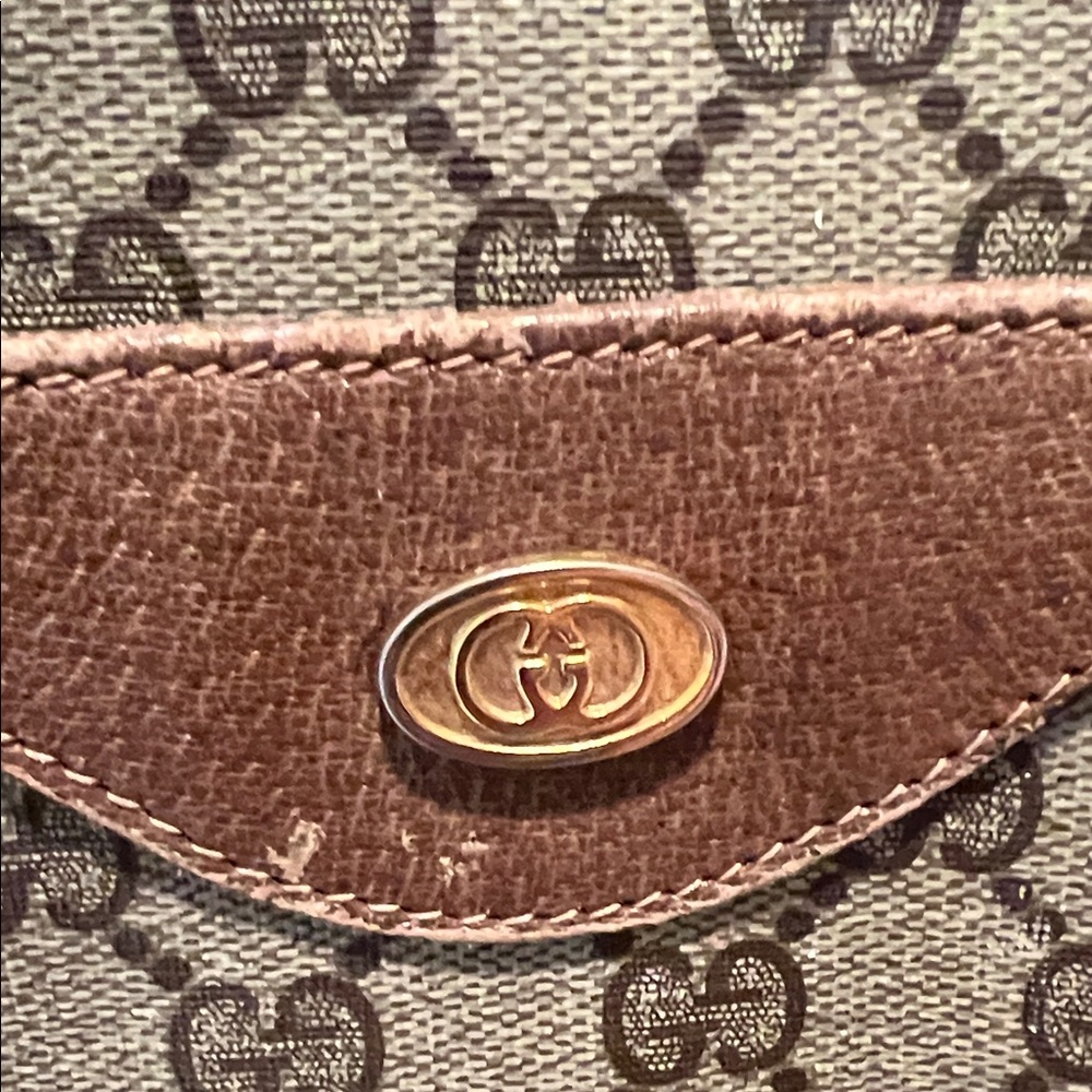 Gucci Beige Monogram Tote with Brown Trim - Picture 3 of 15